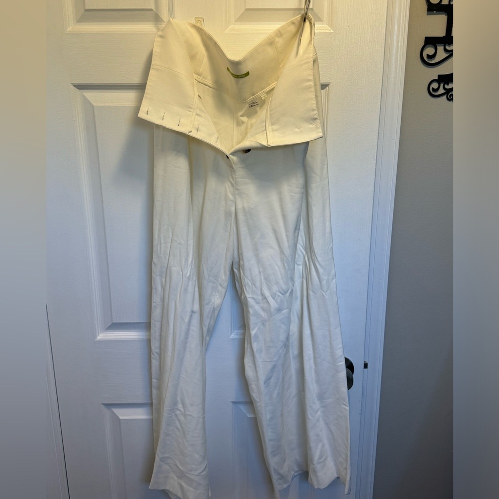 Women’s trousers
